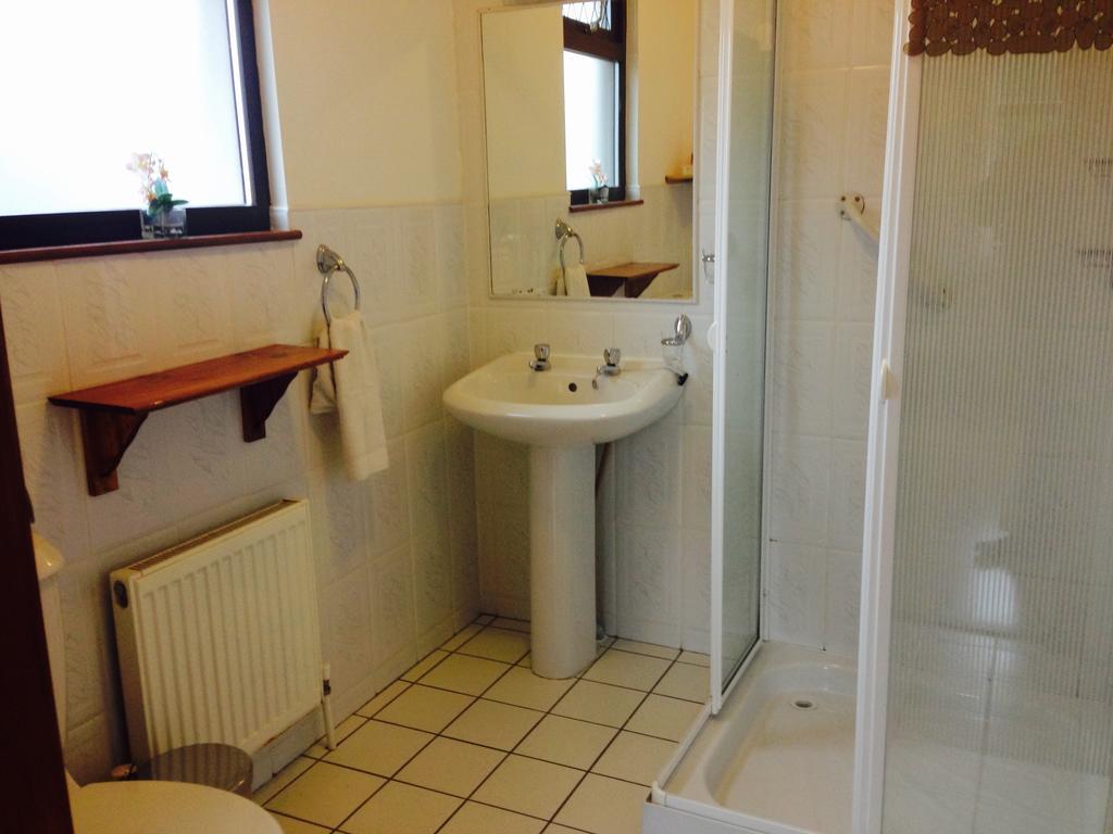 Davmar House Blarney Guest House Cork Ngoại thất bức ảnh