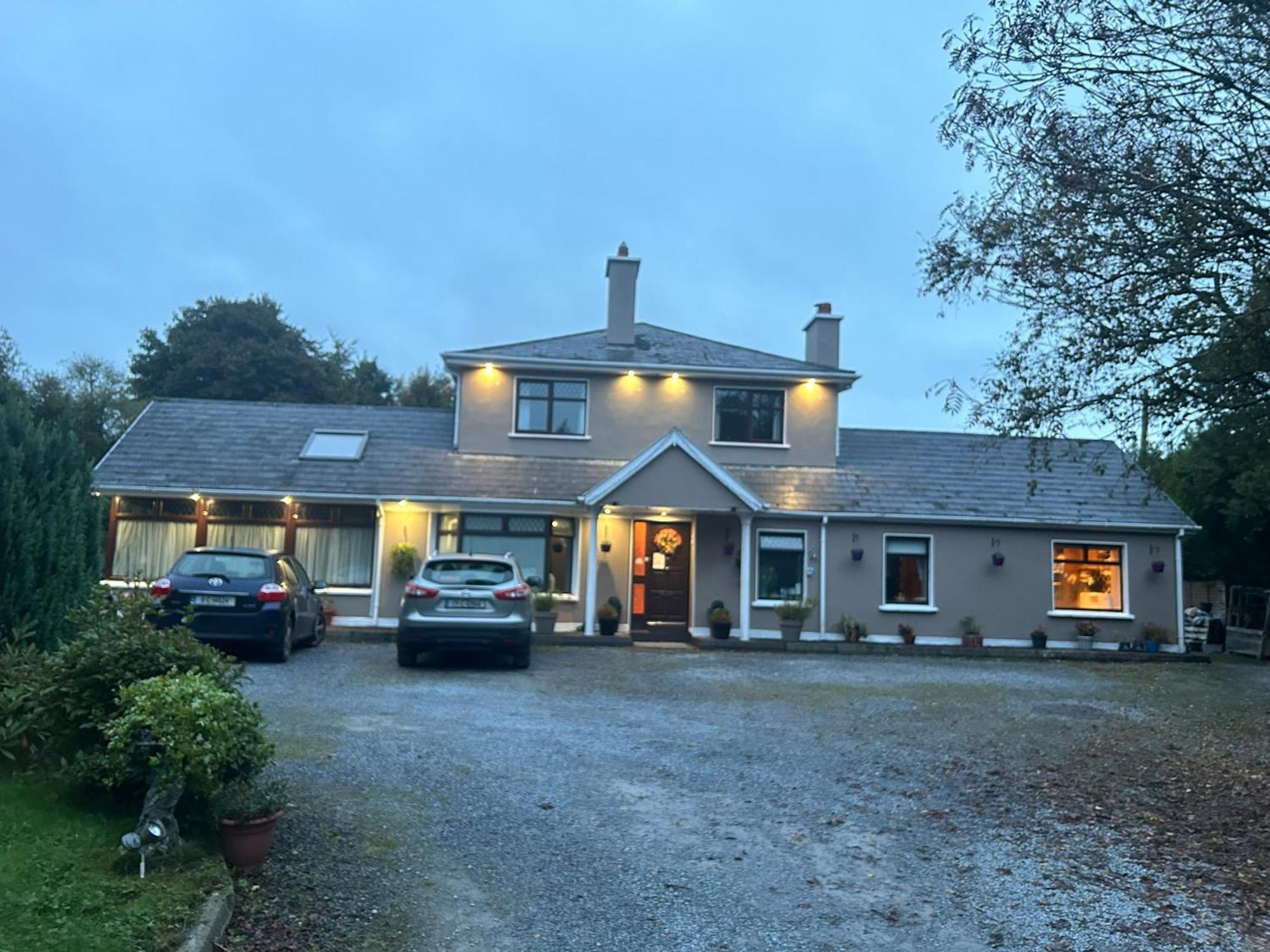 Davmar House Blarney Guest House Cork Ngoại thất bức ảnh
