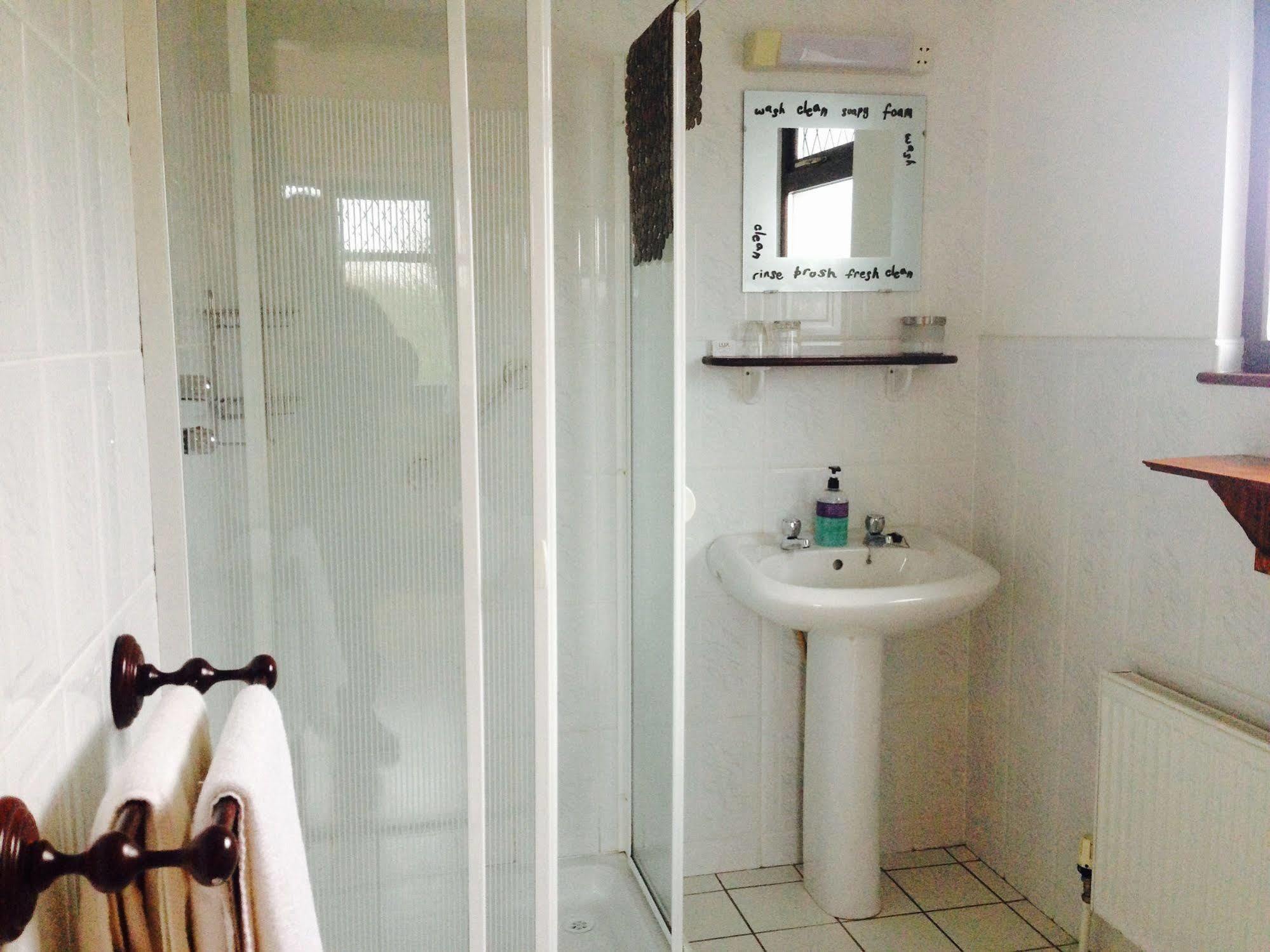 Davmar House Blarney Guest House Cork Ngoại thất bức ảnh